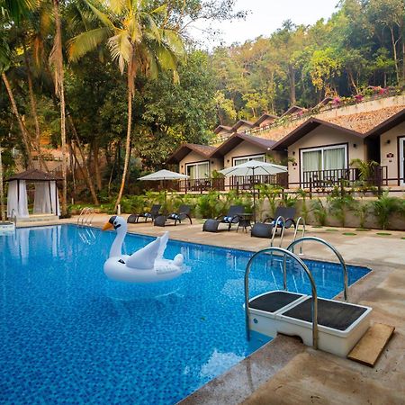 Stone Wood Premier Gokarna Hotel Gokarna  Eksteriør billede