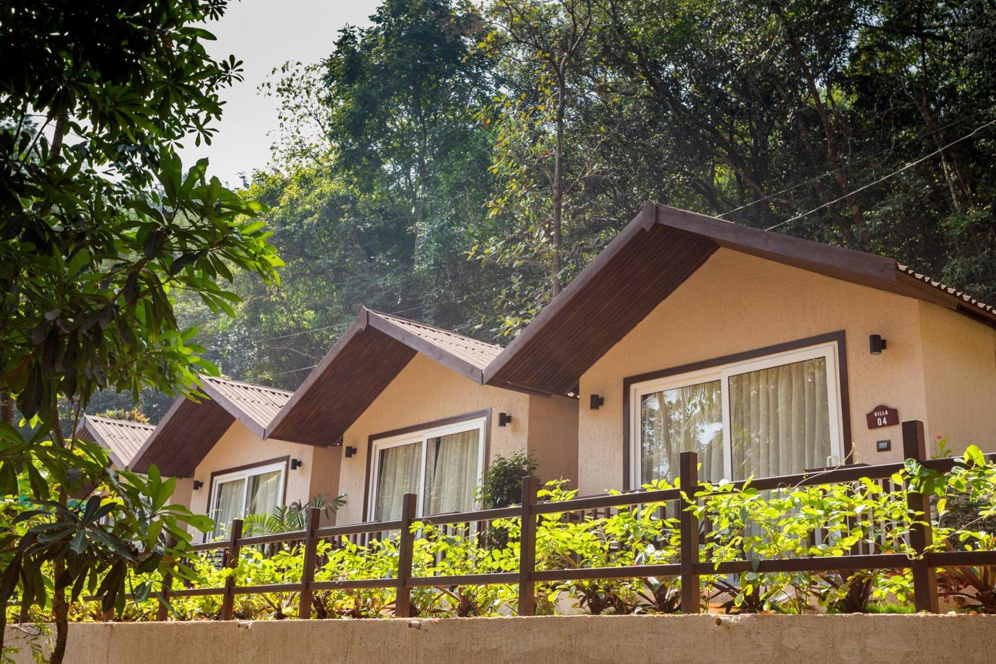 Stone Wood Premier Gokarna Hotel Gokarna  Eksteriør billede