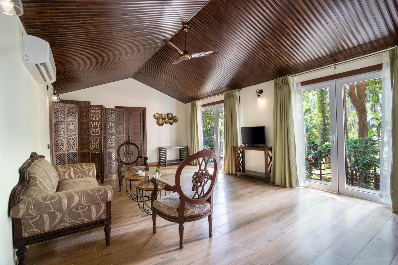 Stone Wood Premier Gokarna Hotel Gokarna  Eksteriør billede