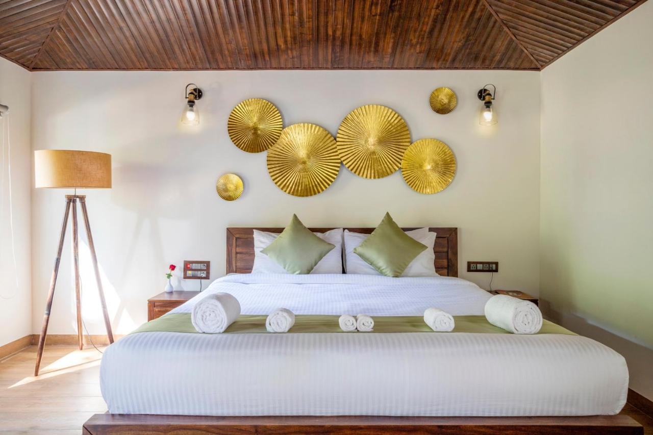 Stone Wood Premier Gokarna Hotel Gokarna  Eksteriør billede